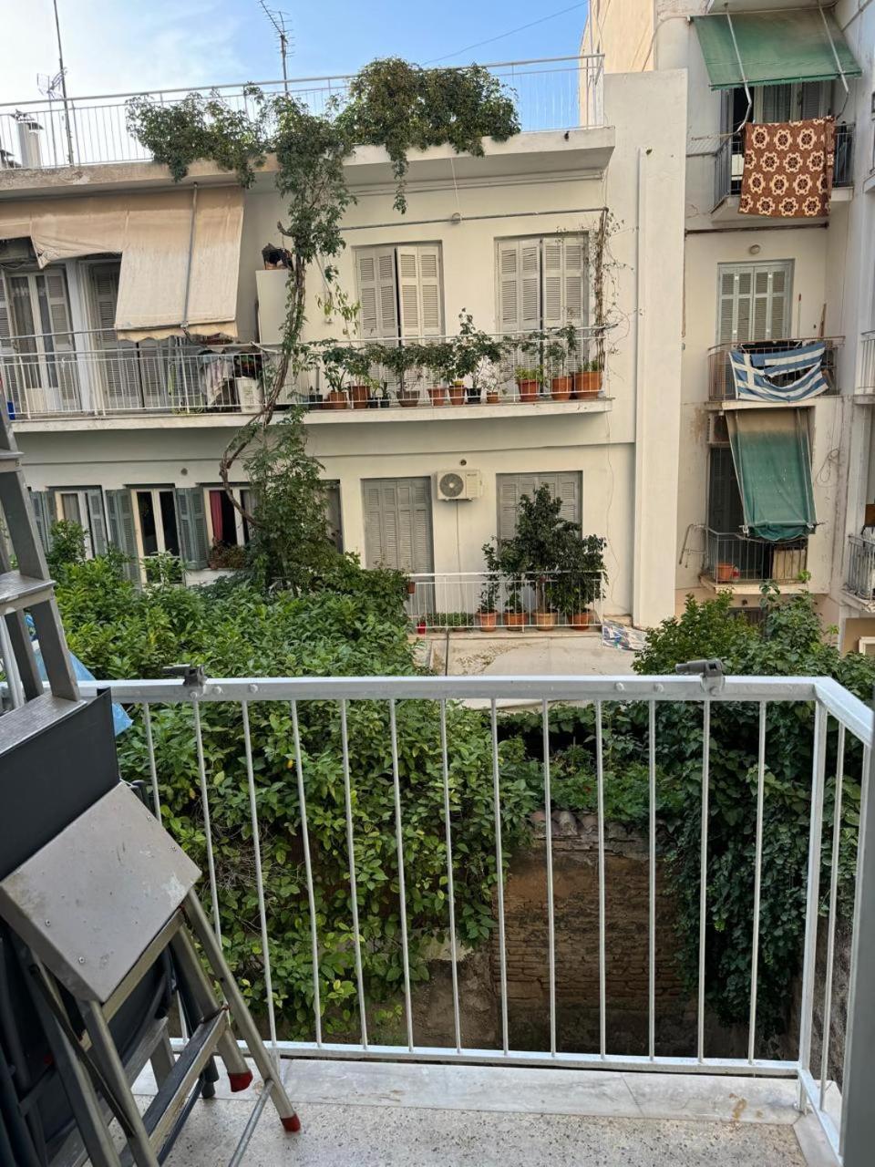 2Nd Floor Apt In Koukaki Athen Exterior foto